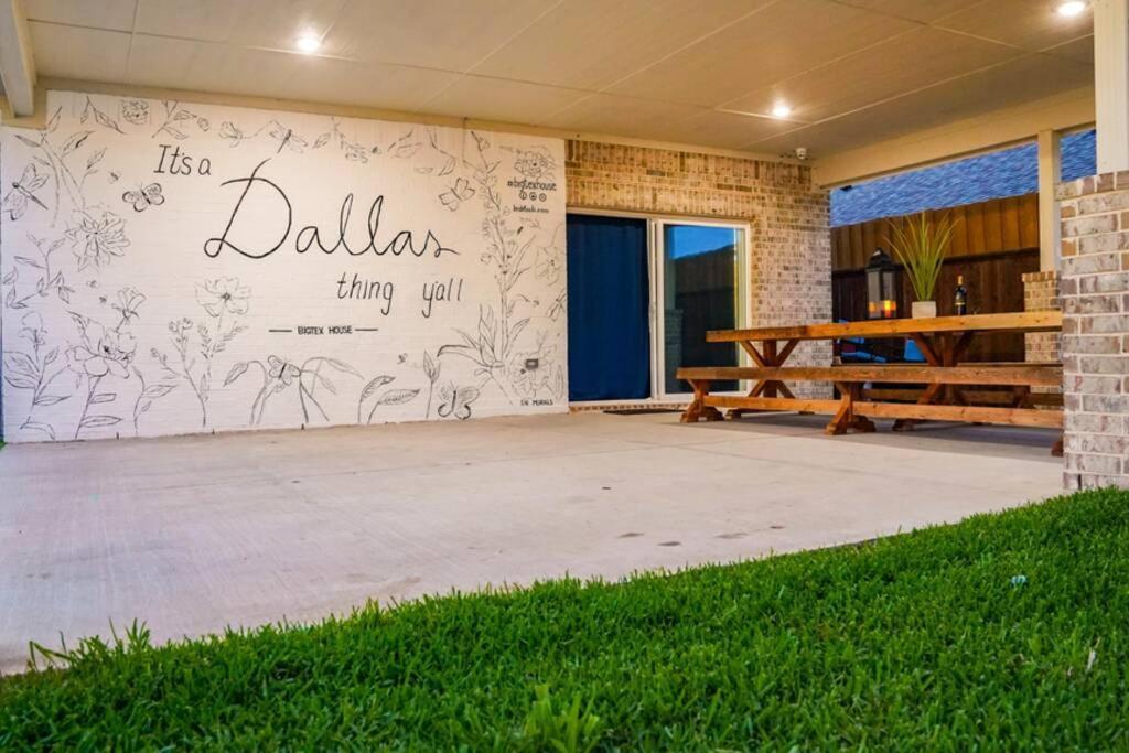 Dallas 4Br Large Yard W Hot Tub , Fire Pit And Basketball Hoop Exterior photo
